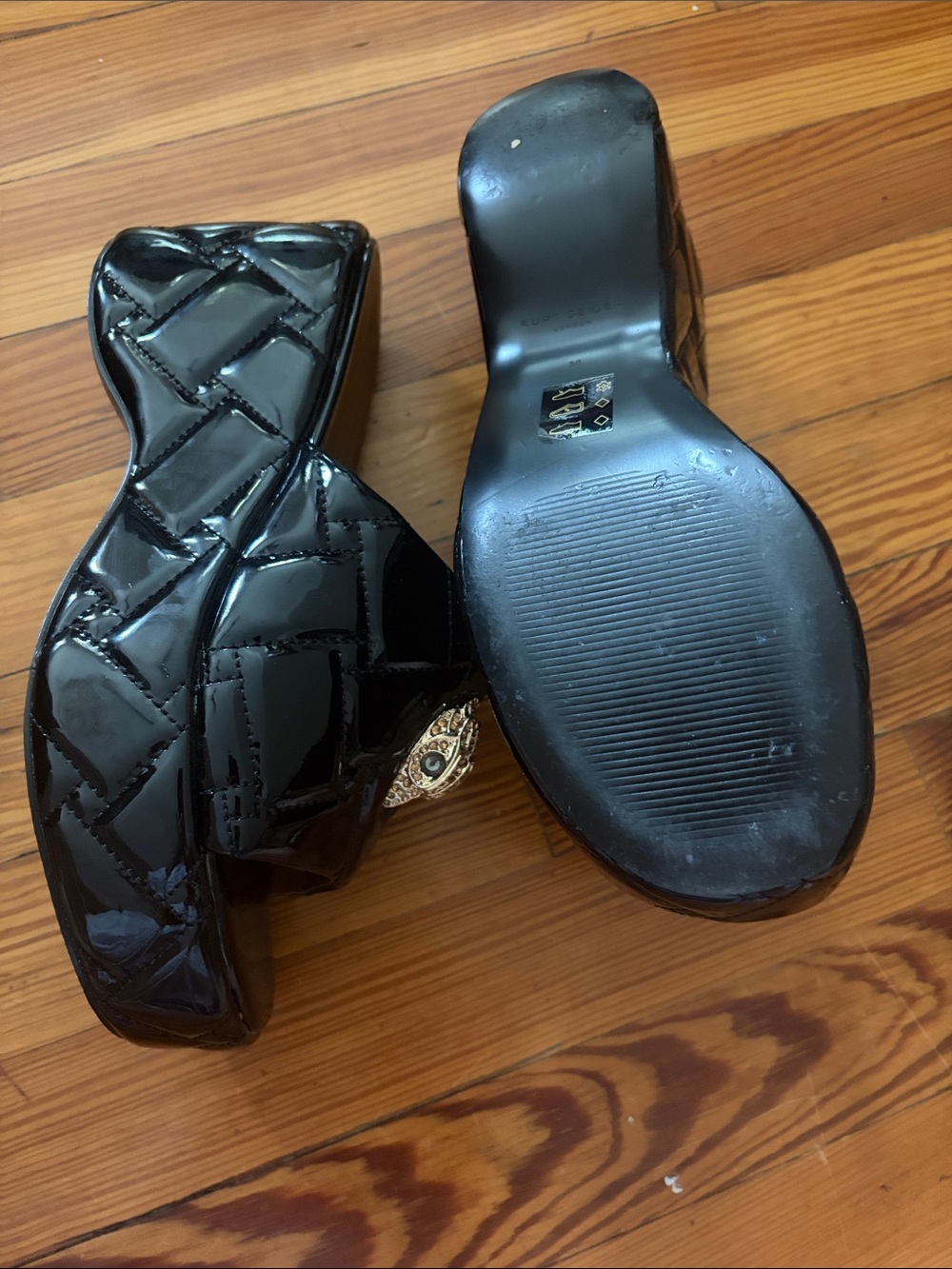 Kurt Geiger Black Patent Quilted Platform Slide with Gold Medallion - Picture 7 of 11